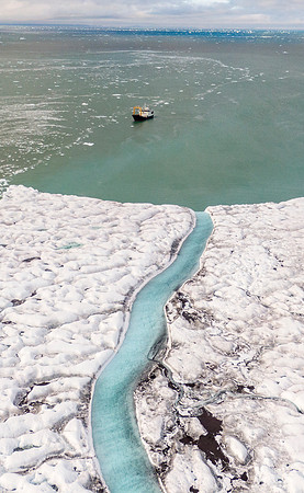 MS Villa next to the ice sheet  - Brasvelbreen-